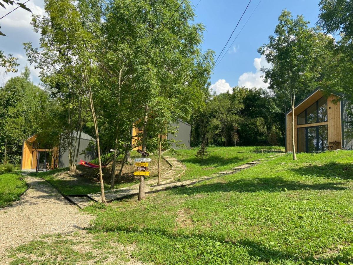 Loku' Villa Varbilau Bagian luar foto