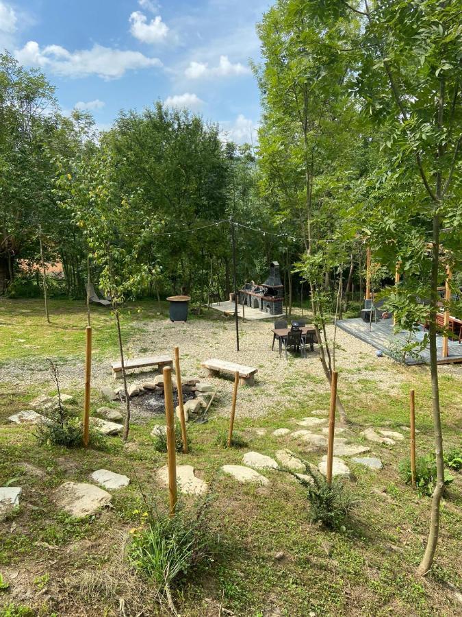 Loku' Villa Varbilau Bagian luar foto